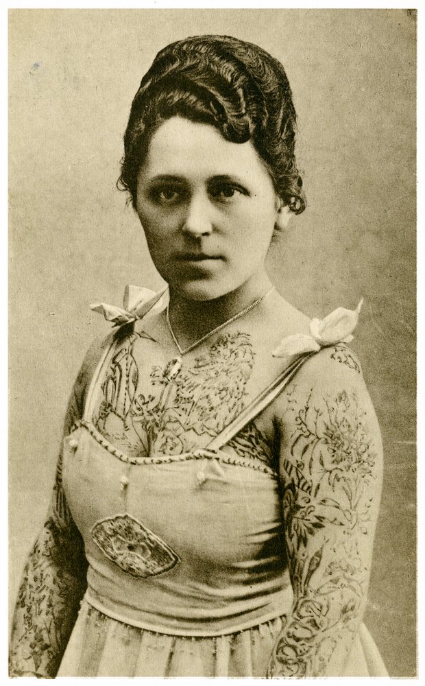 マルギットの肖像、刺青の女、1910年頃